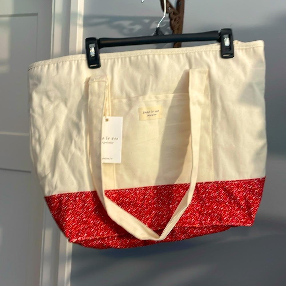 Dans le sac beach bag